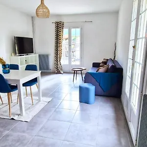  Hébergement de vacances Maison Confort, Terrasse & Jardin, Parking